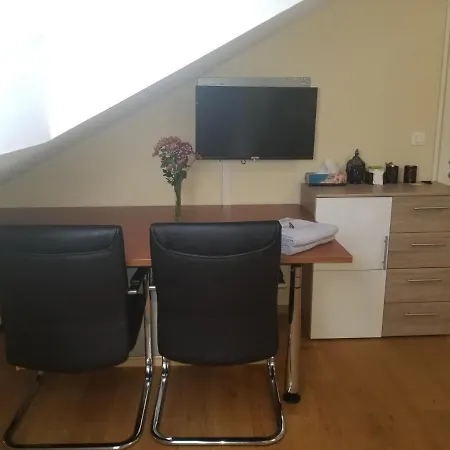 Direkt Am Bodensee Apartament *