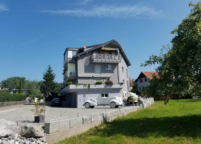 Direkt Am Bodensee Апартаменты Таль